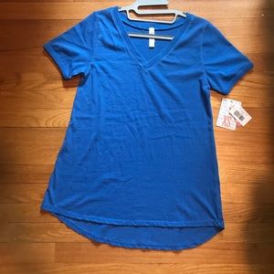 NWT 💙 LuLaRoe XS Christy Tee 💙